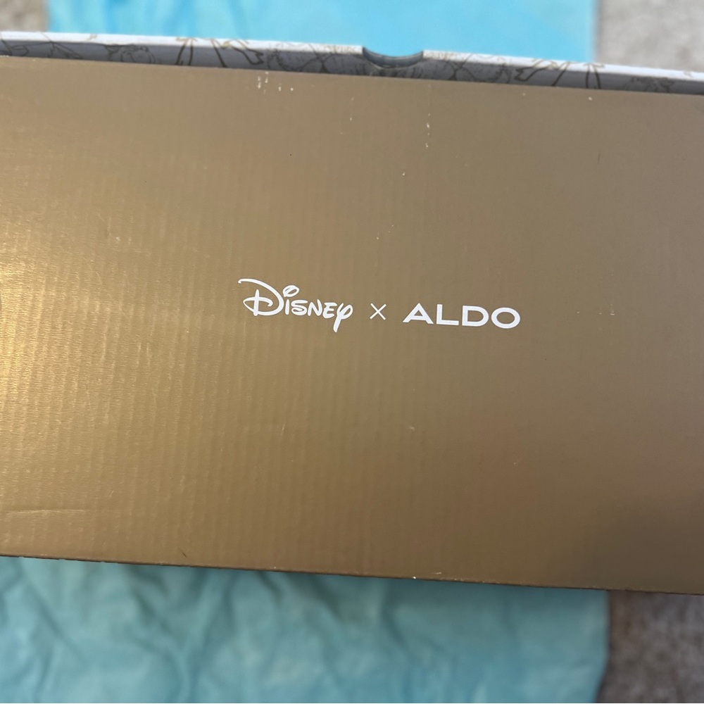 Disney X Aldo Cinderella  Strike Twelve “Glass Slippers” Edition - Picture 10 of 11